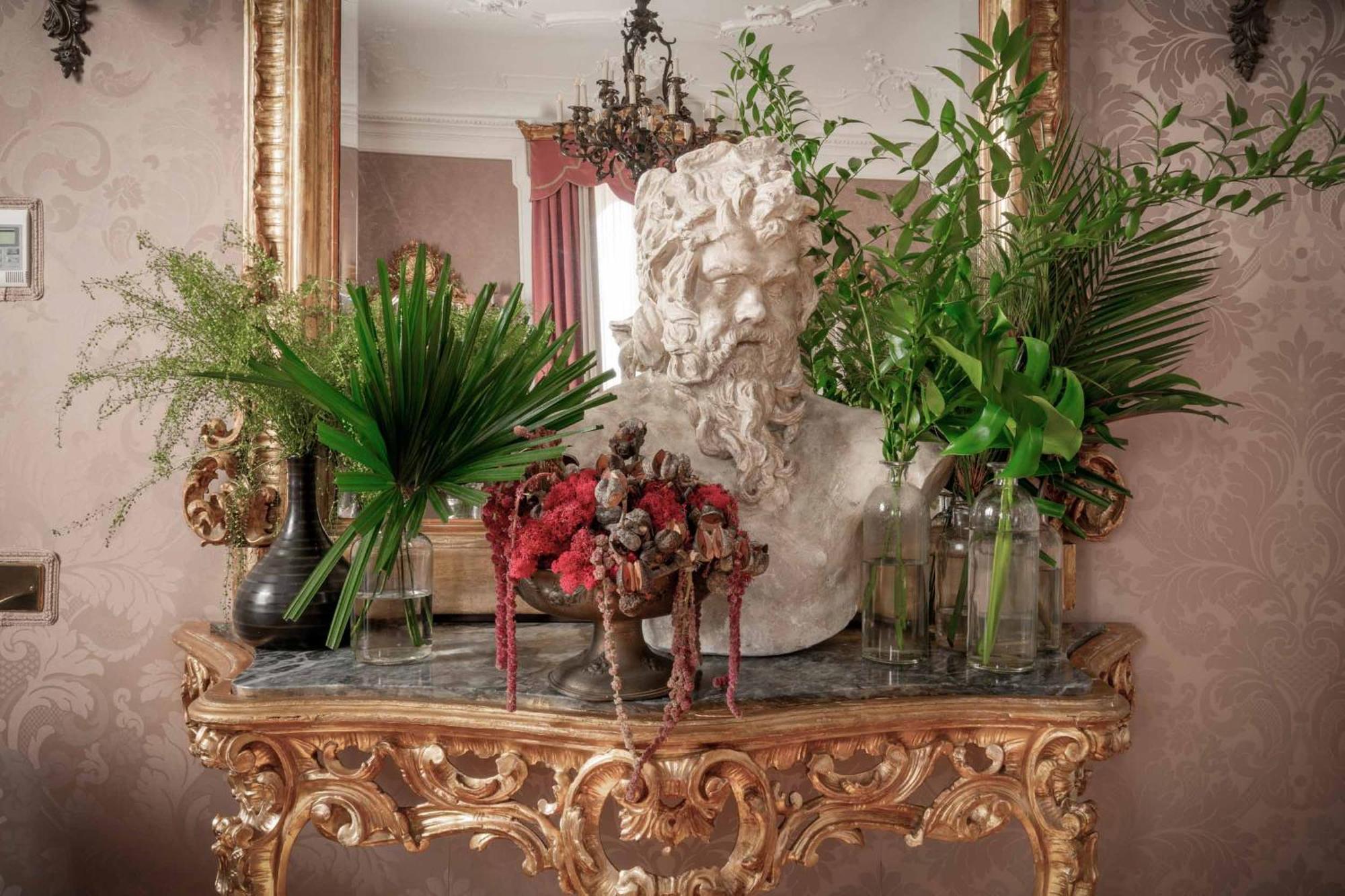 Grand Hotel Et De Milan - The Leading Hotels Of The World Стая снимка